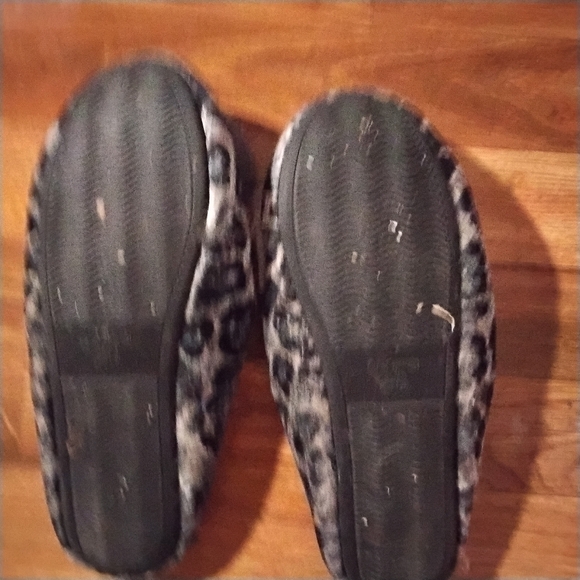 Ladies slippers - Picture 4 of 5